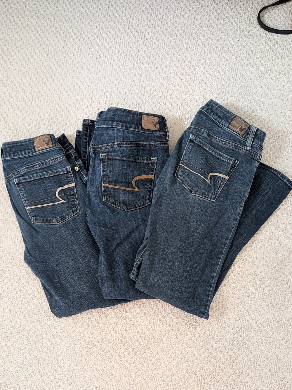 Bundle 3 American Eagle Outfitters Women's Skinny Jeans - Dark Blue Size 4